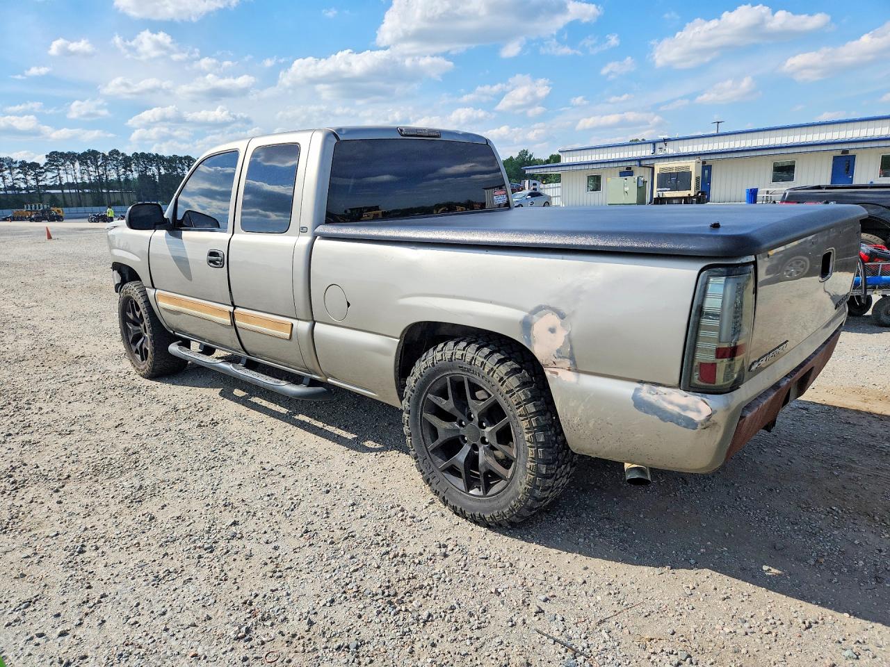 Chevrolet Silverado C1500