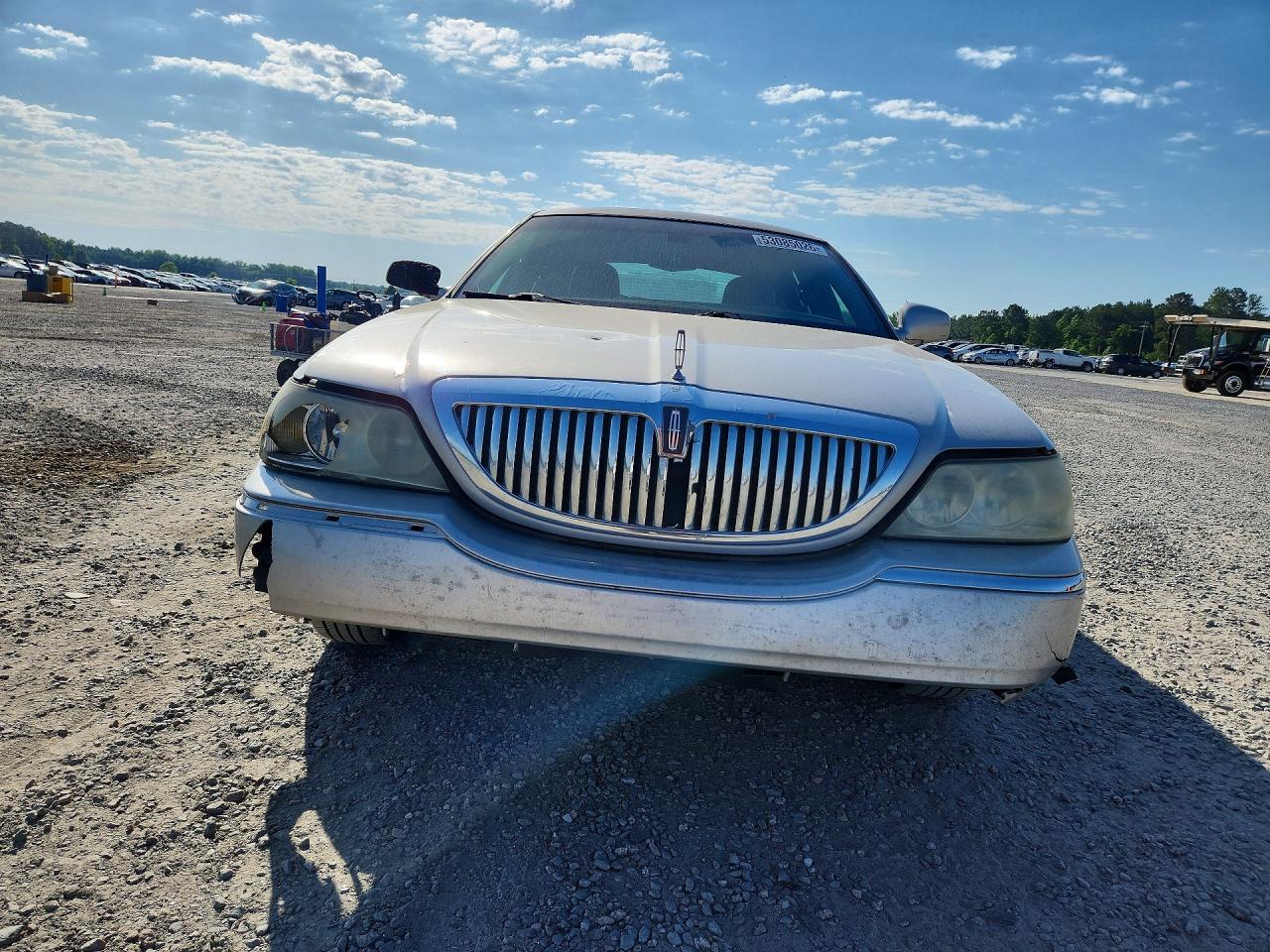 Lincoln Towncar Signature