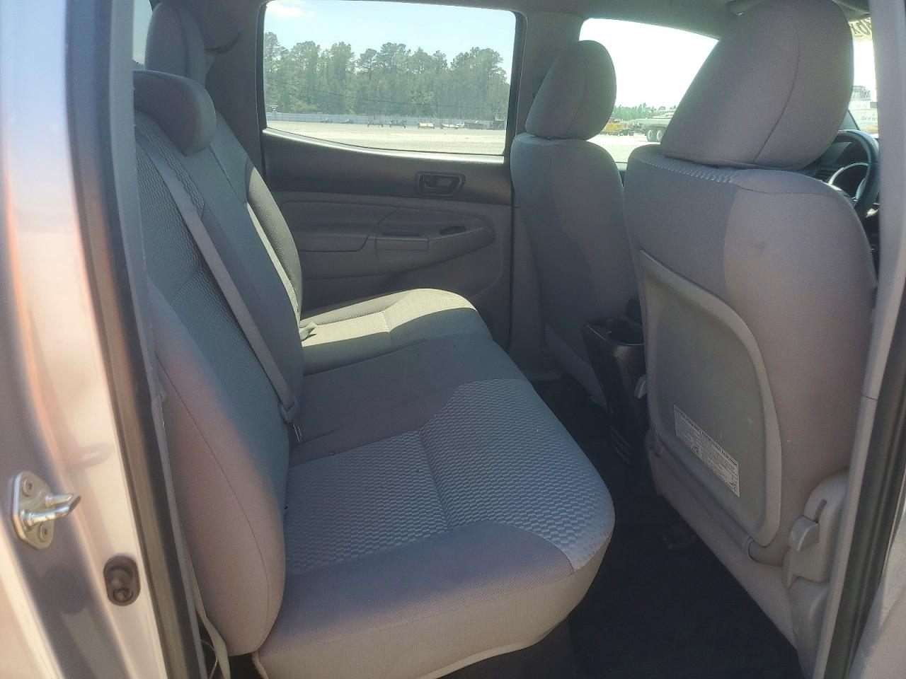 Toyota Tacoma V6