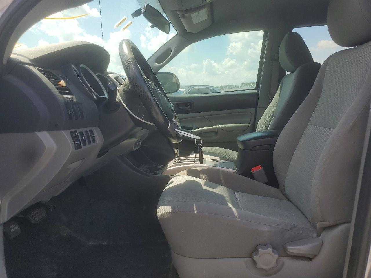 Toyota Tacoma V6