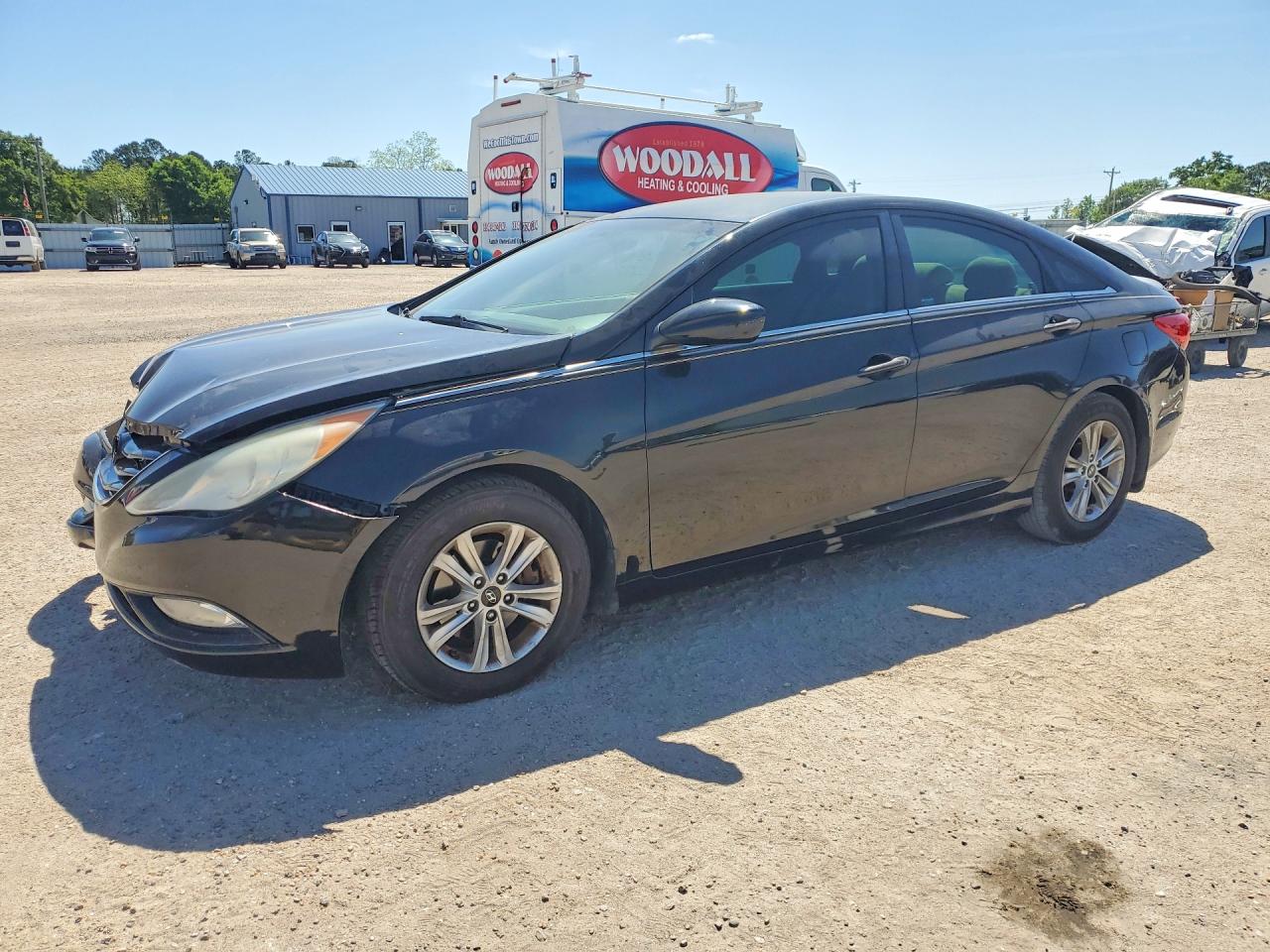 Salvage Hyundai SONATA Image