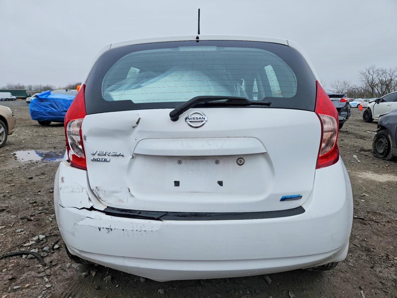 Nissan Versa S Plus