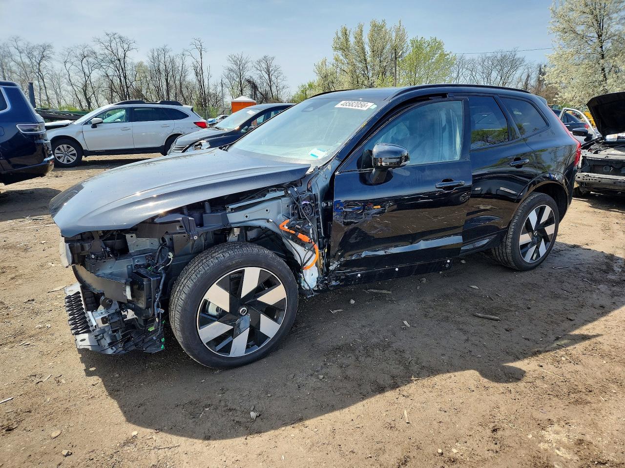 Salvage Volvo XC60 Image