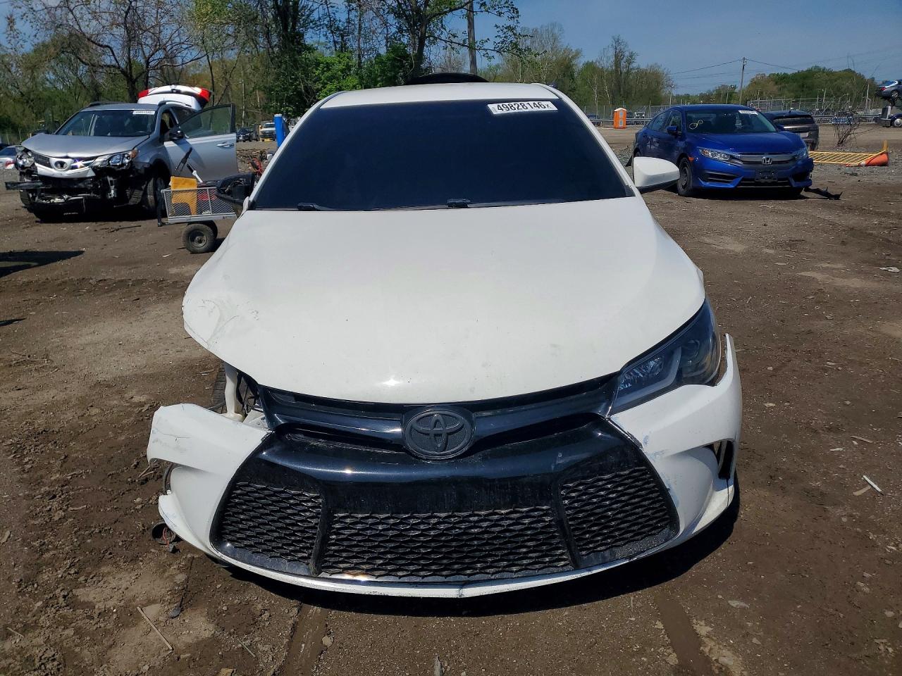 Toyota Camry Se