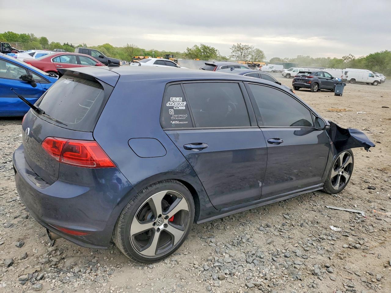 Volkswagen GTI S