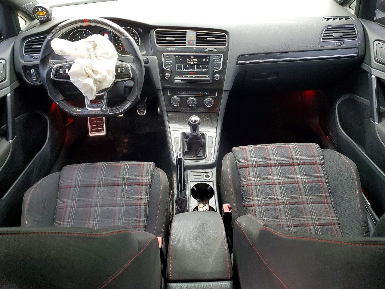 Volkswagen GTI S