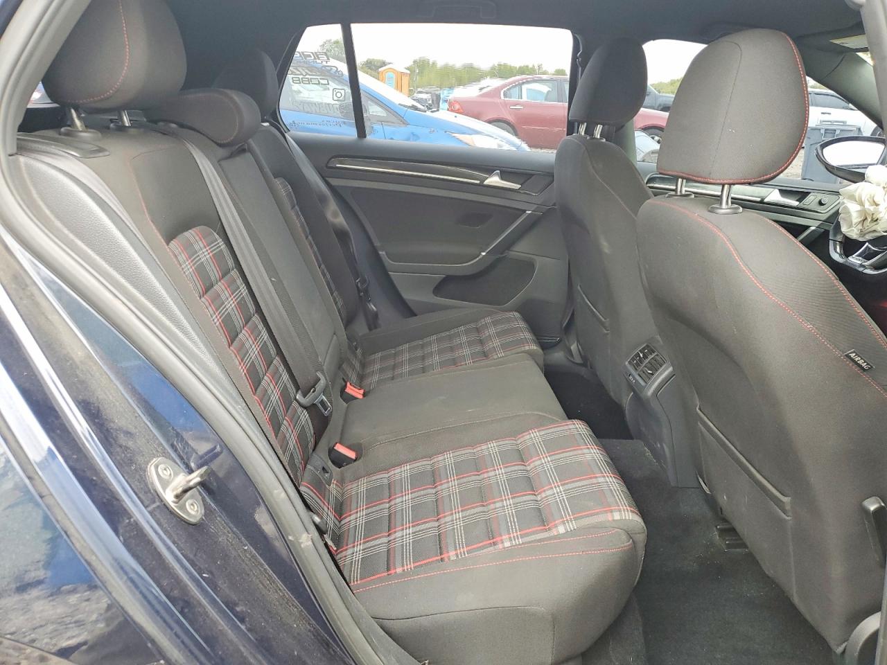 Volkswagen GTI S