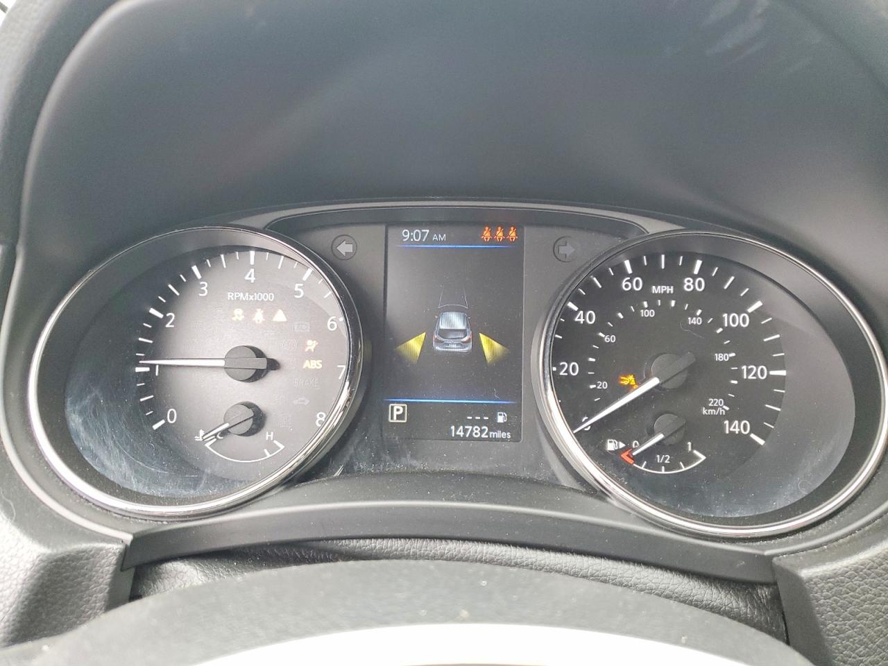 Nissan Rogue S