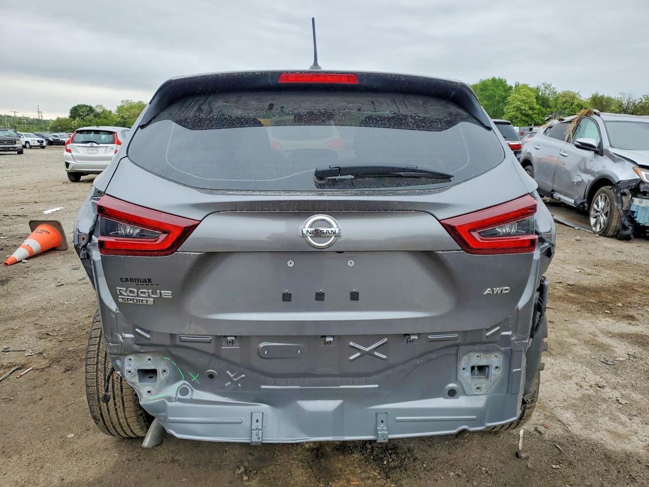 Nissan Rogue S