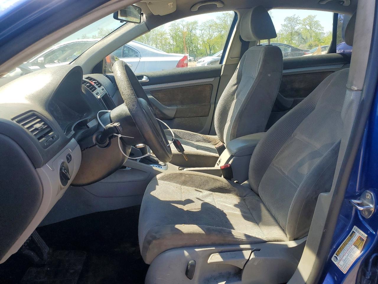 Volkswagen Jetta S
