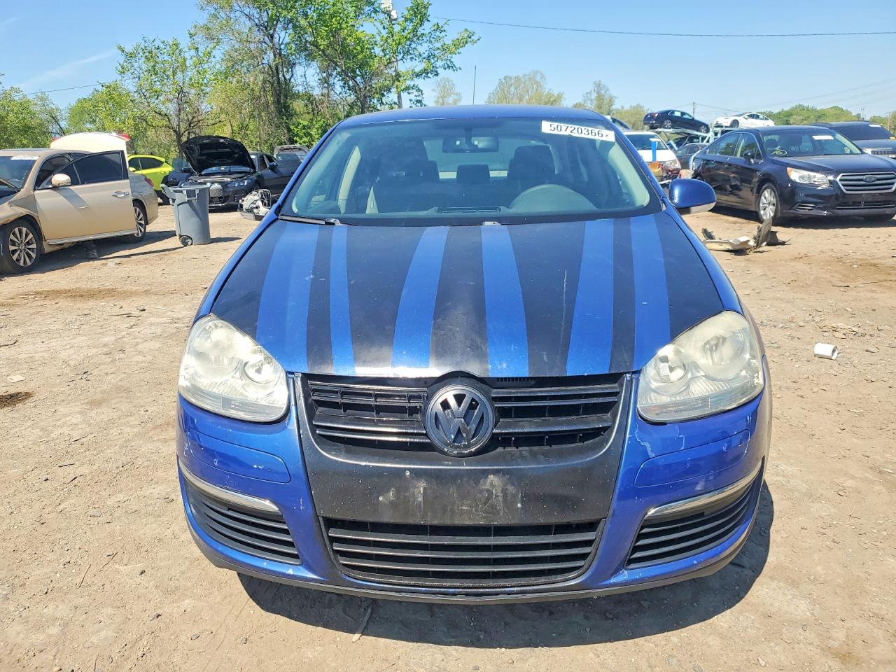 Volkswagen Jetta S