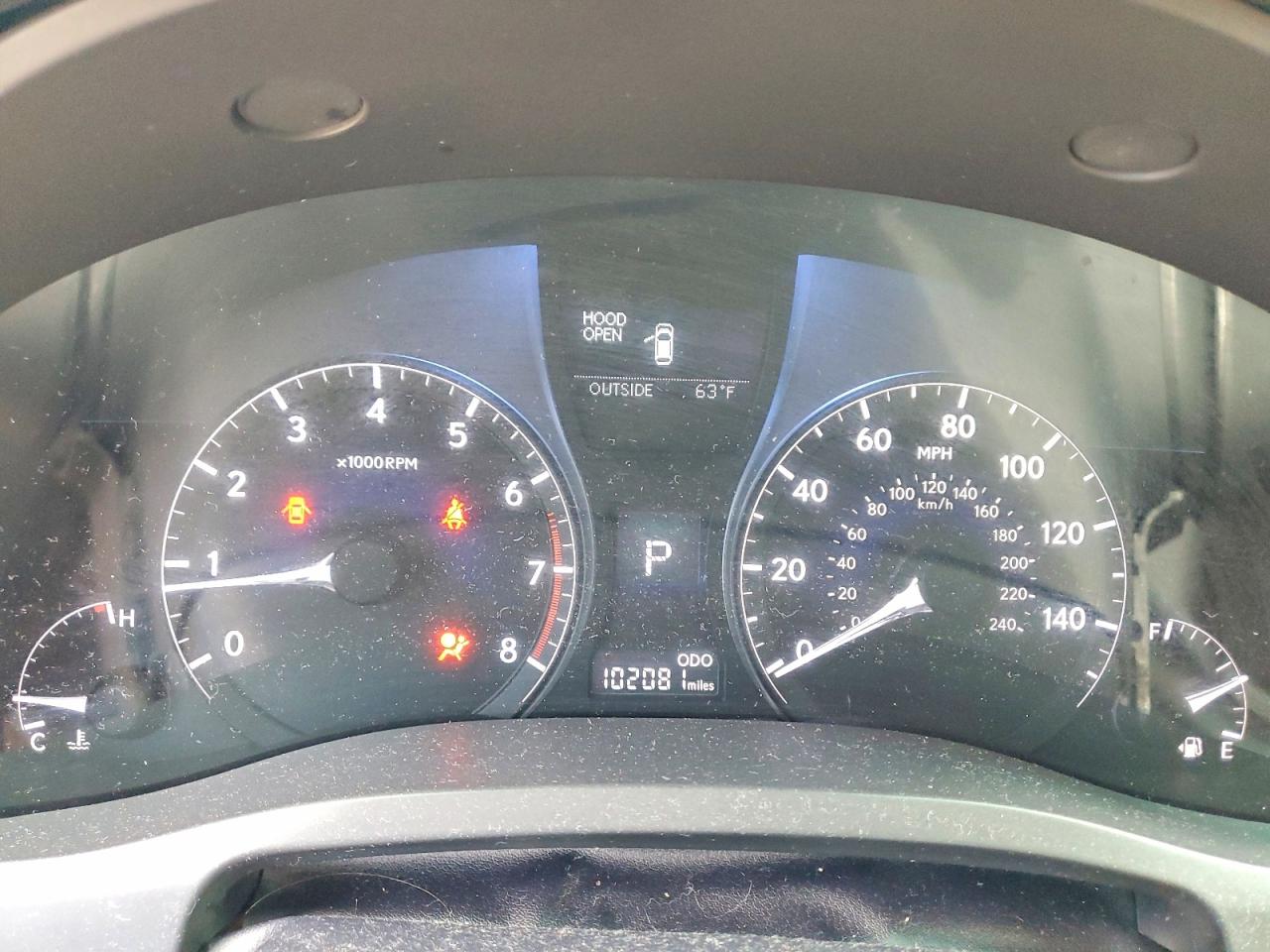 Lexus RX Base
