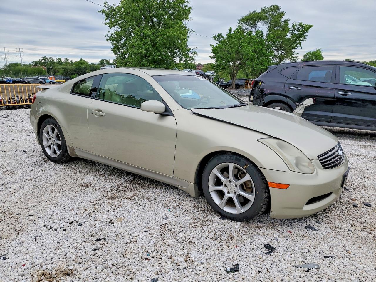 INFINITI G35 Base Base