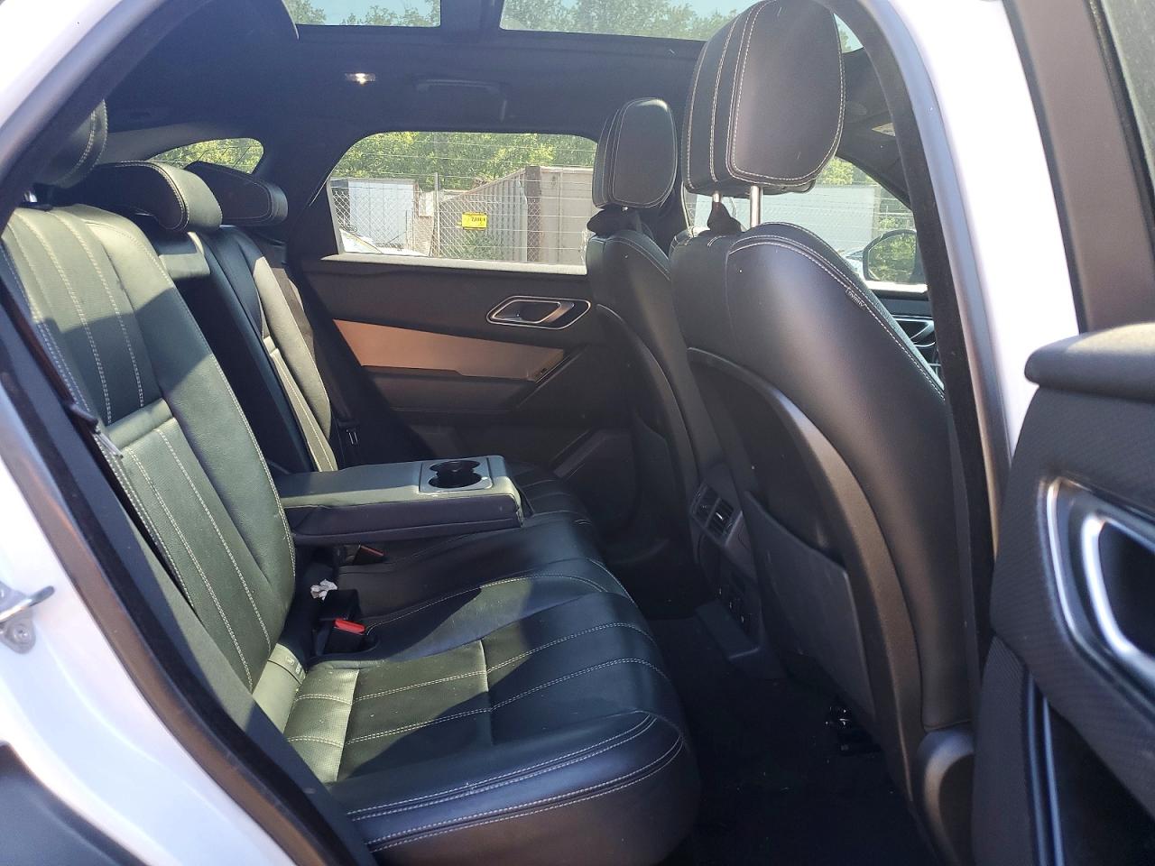 Land Rover Range Rover R-dynamic S