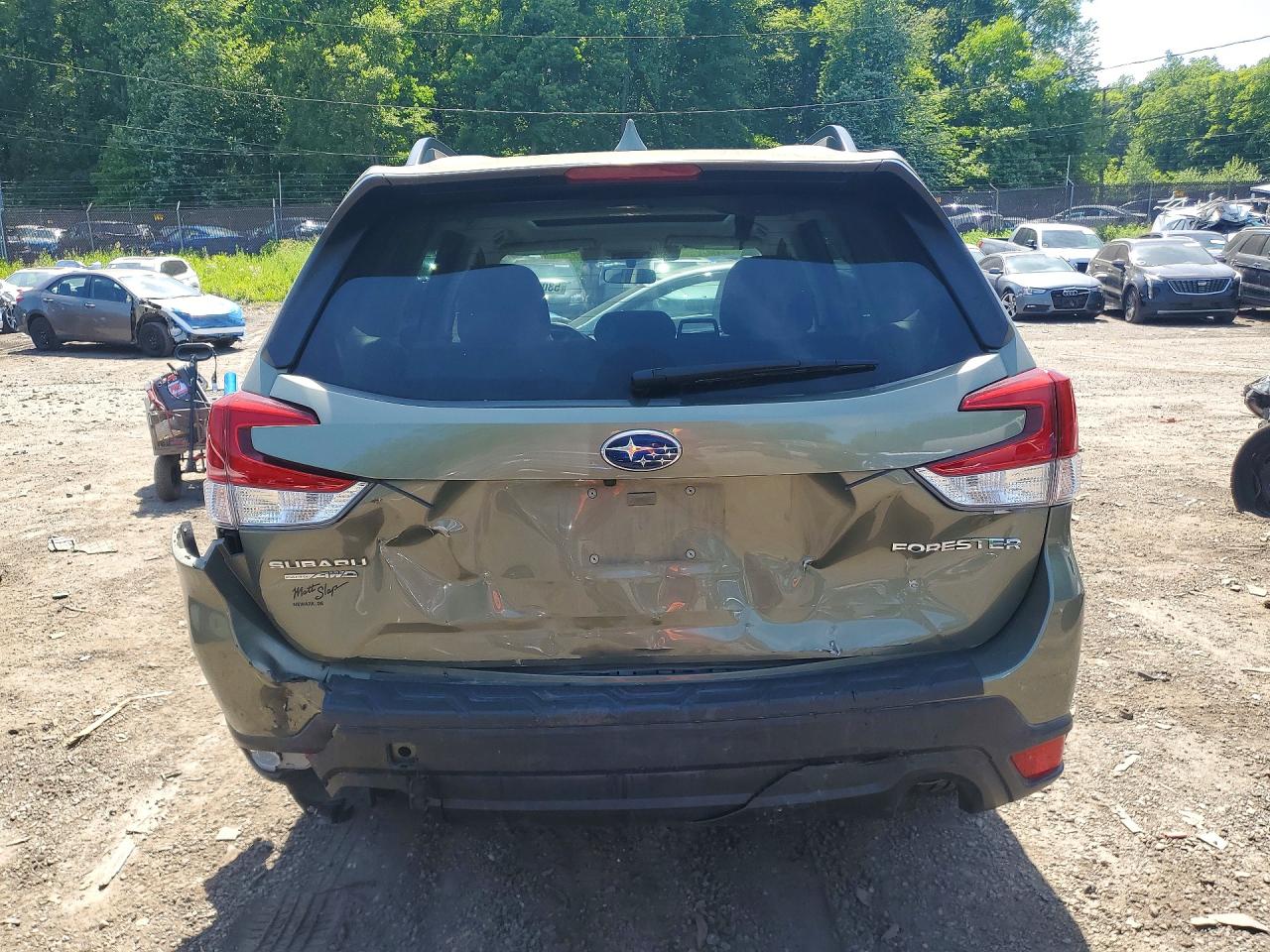 Subaru Forester Premium