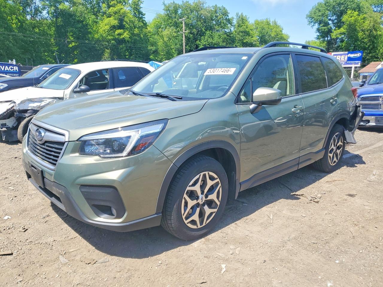 Salvage Subaru Forester Image
