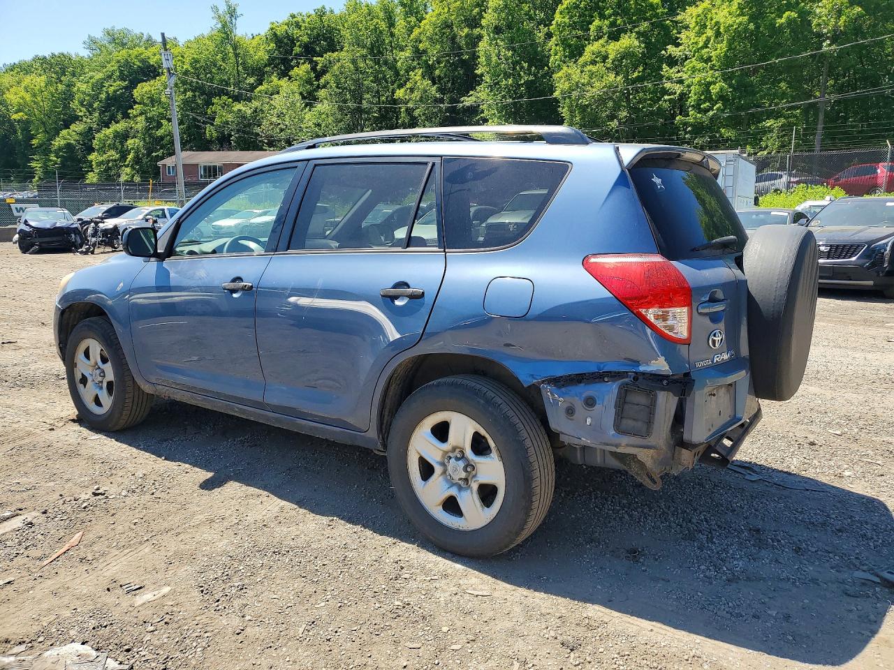 Toyota RAV4 Base