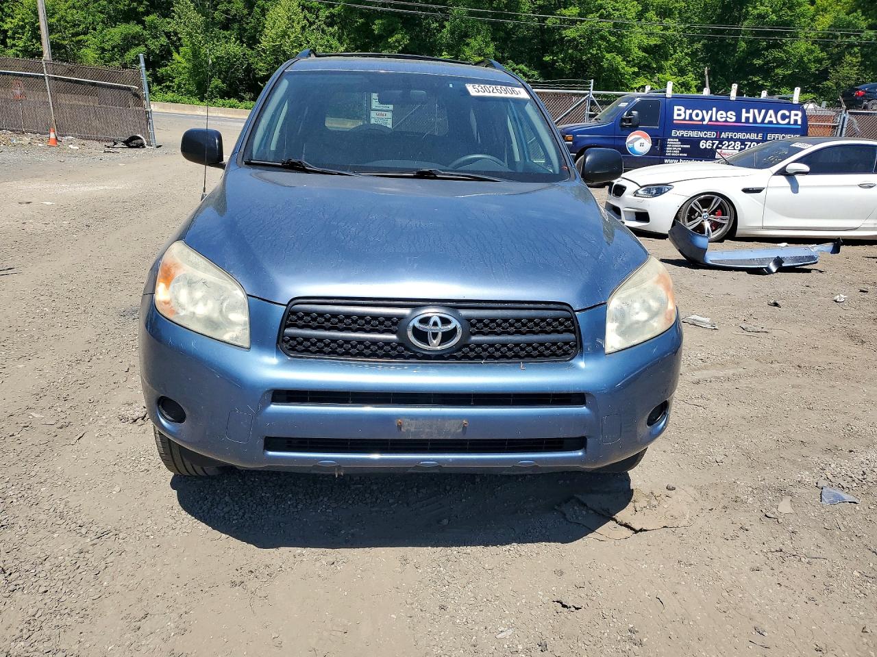Toyota RAV4 Base