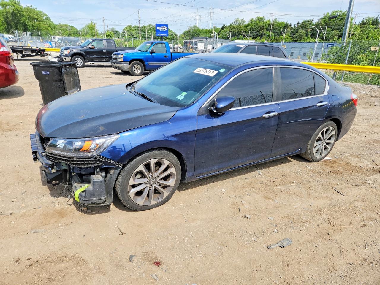 Salvage Honda Accord Image
