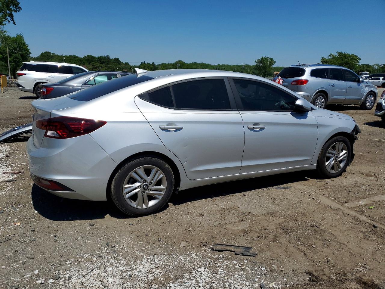 Hyundai ELANTRA Value Edition