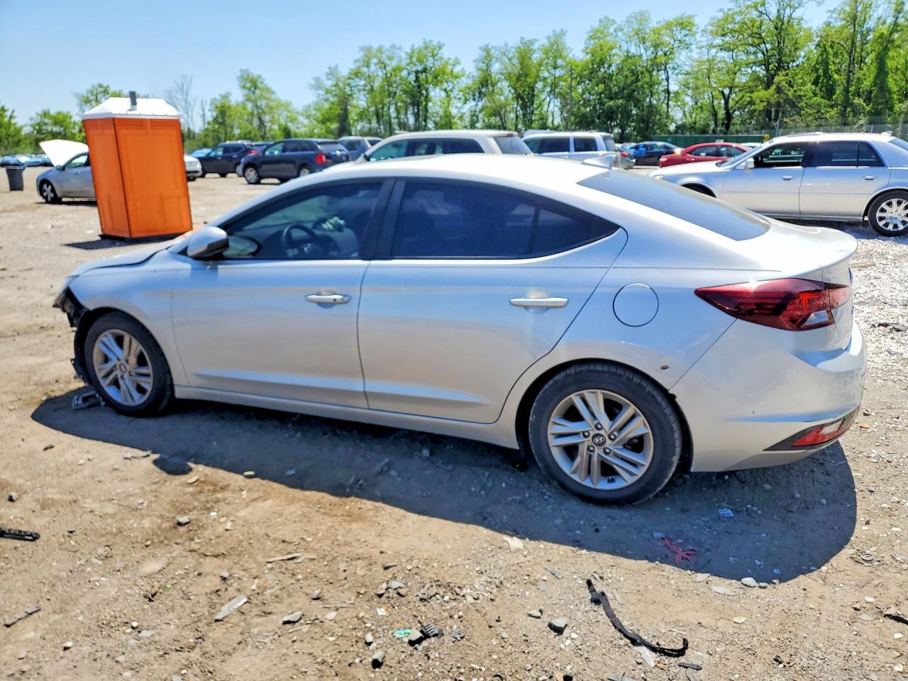 Hyundai ELANTRA Value Edition