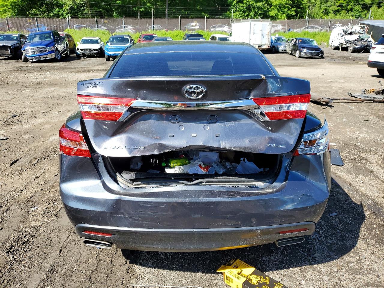 Toyota Avalon Xle