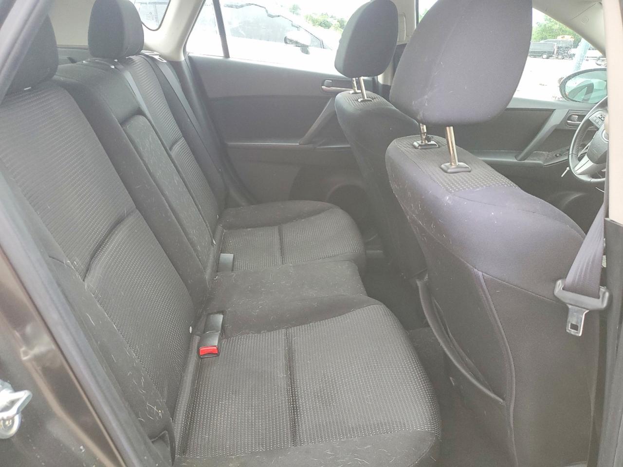 Mazda 3 I