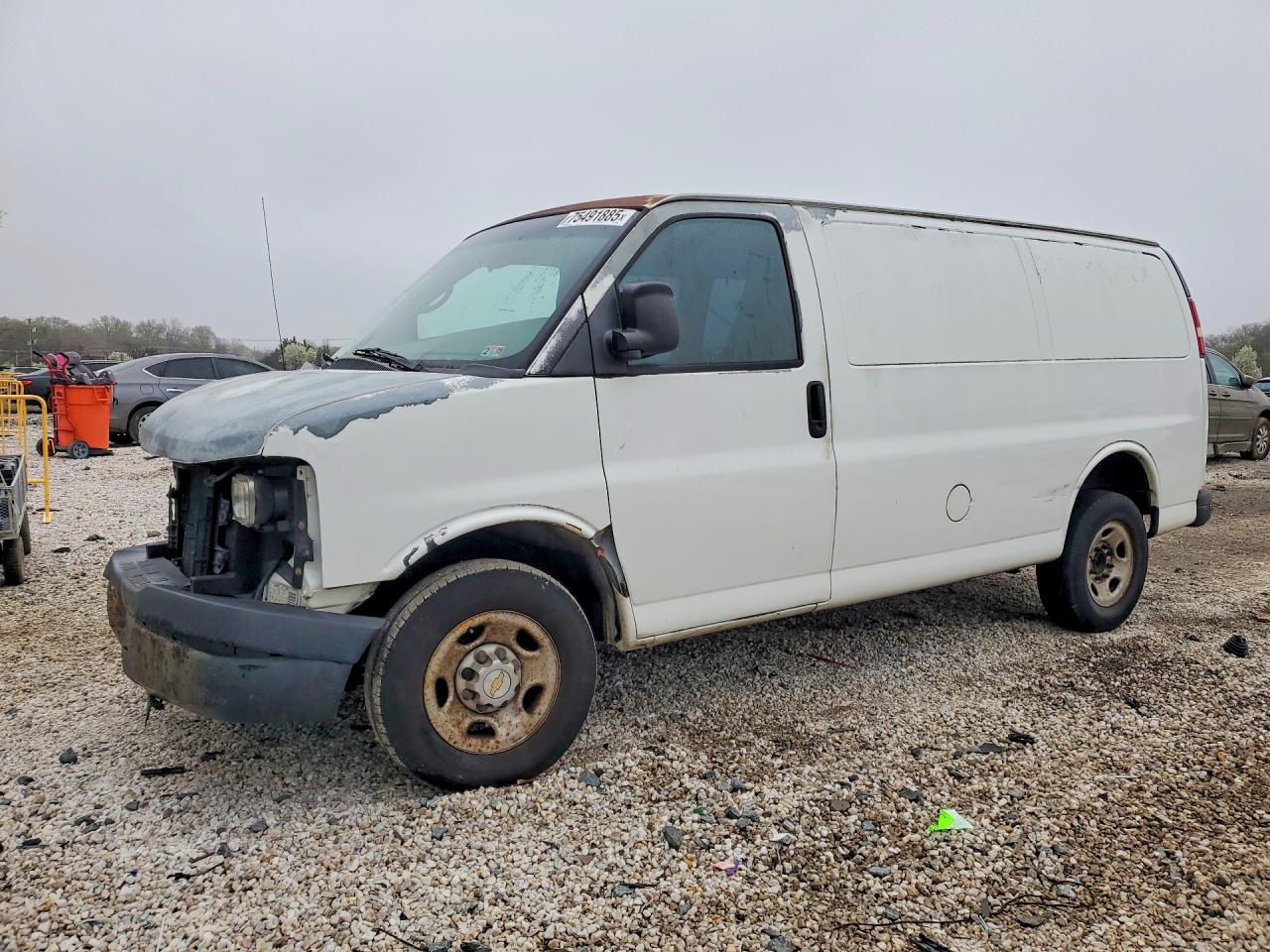 Salvage Chevrolet Express Image