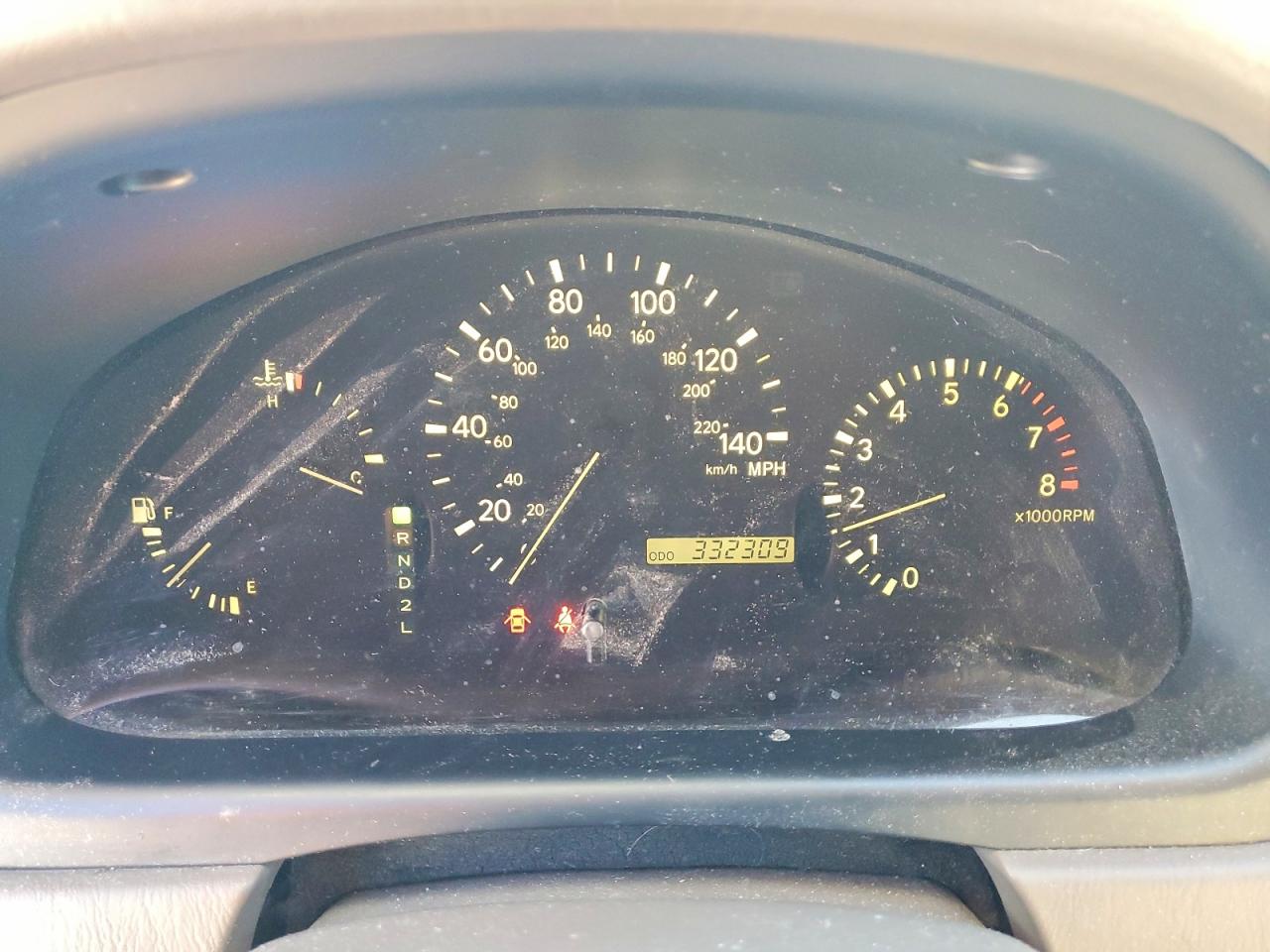 Lexus RX Base