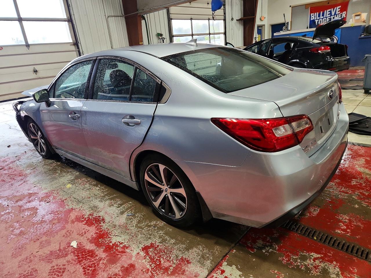 Subaru Legacy 3.6r Limited