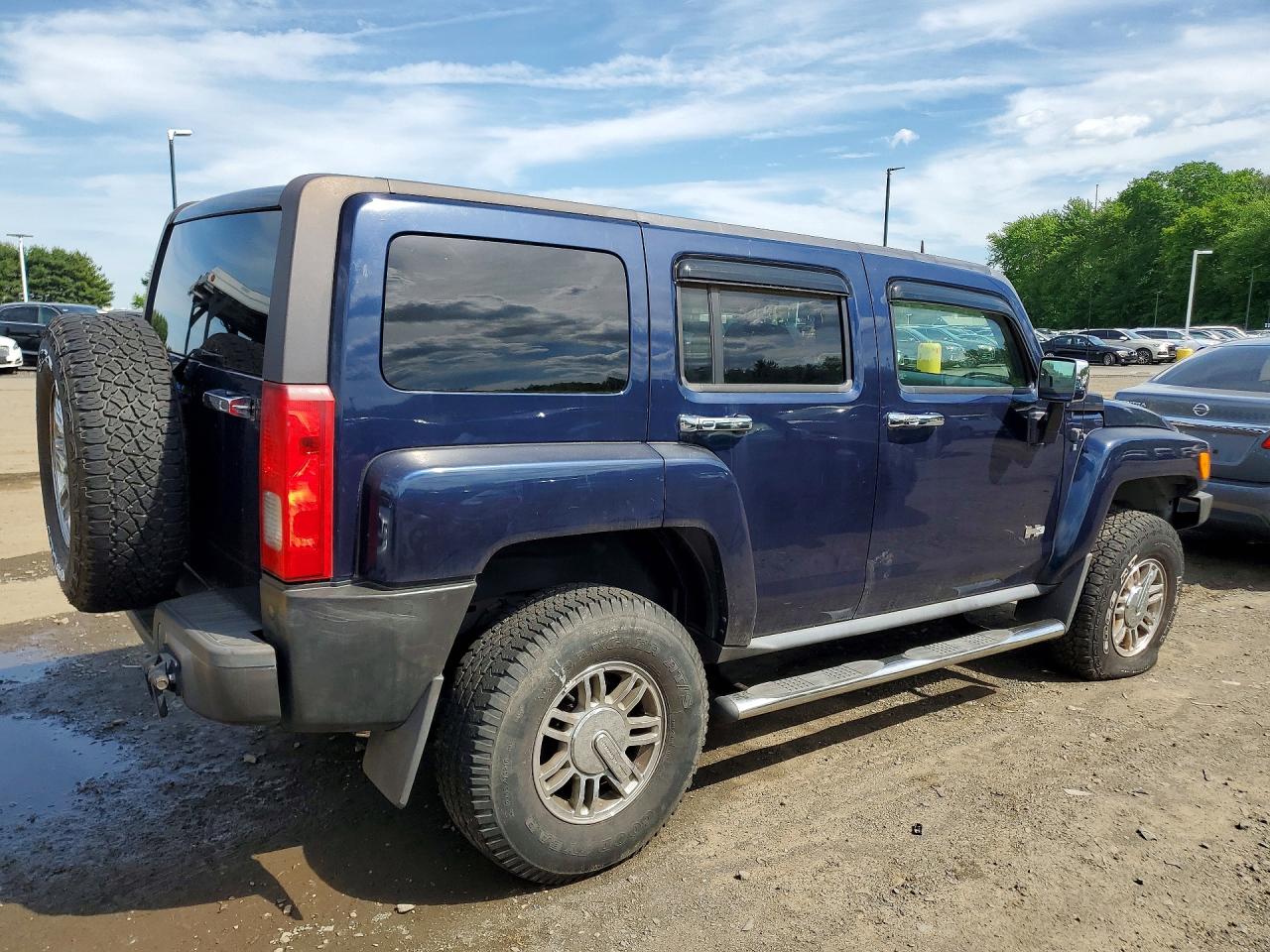 HUMMER H3