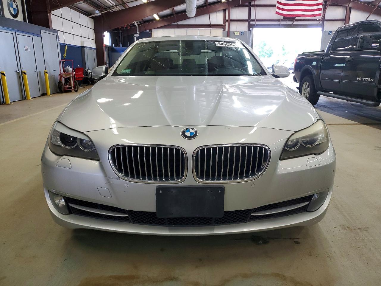 BMW 5 Series Xi