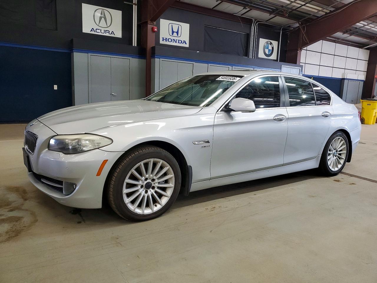 Salvage BMW 5 Series Image