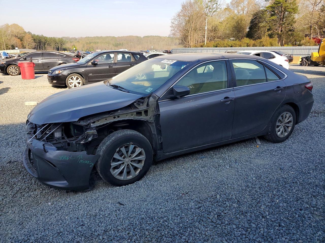 Salvage Toyota Camry Image