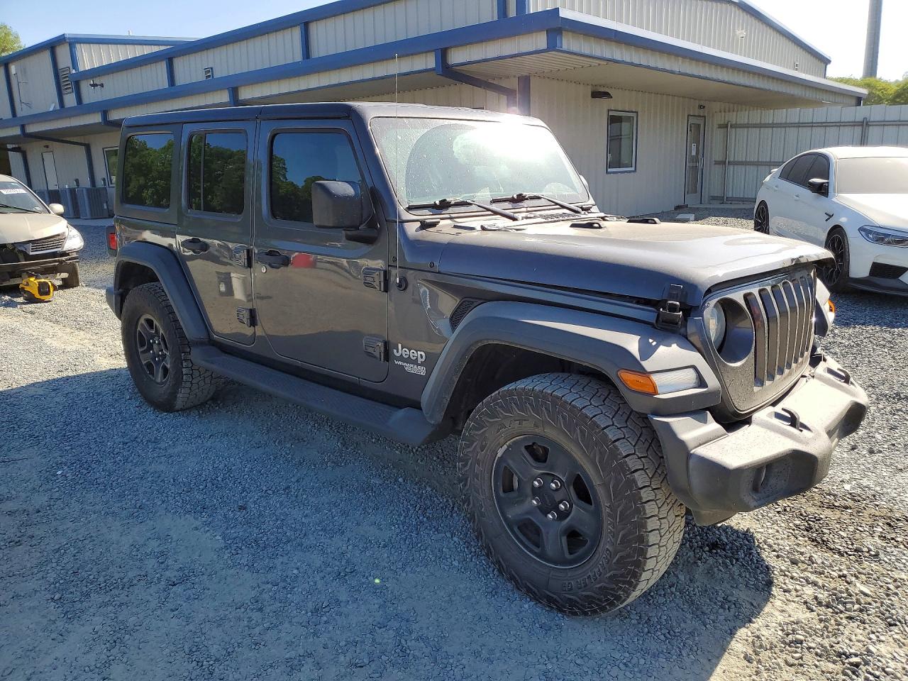 Jeep Wrangler Sport