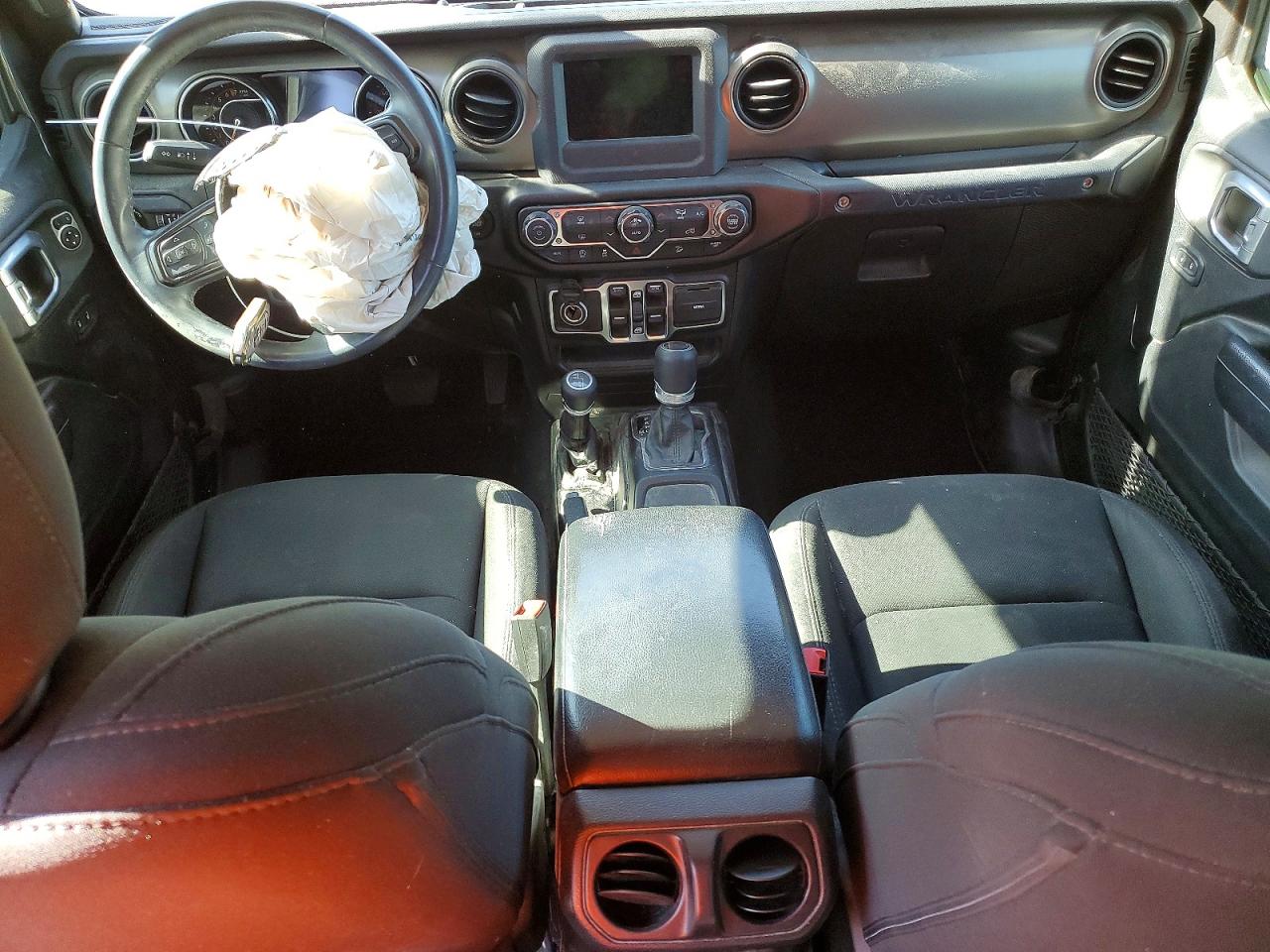 Jeep Wrangler Sport