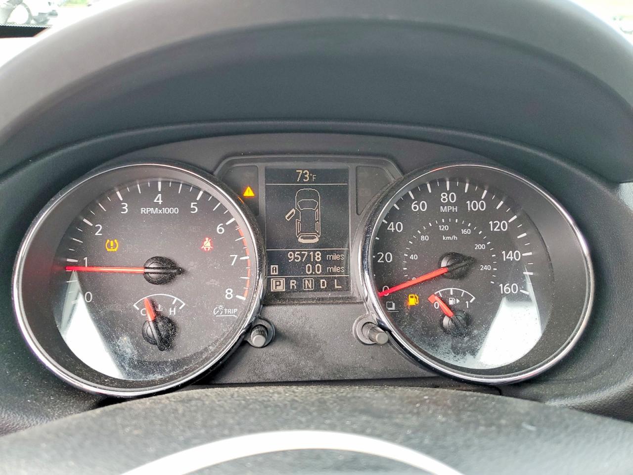 Nissan Rogue S