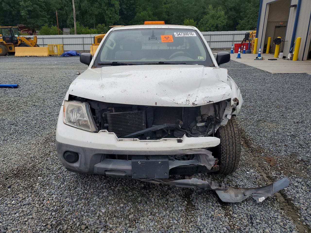 Nissan Frontier S