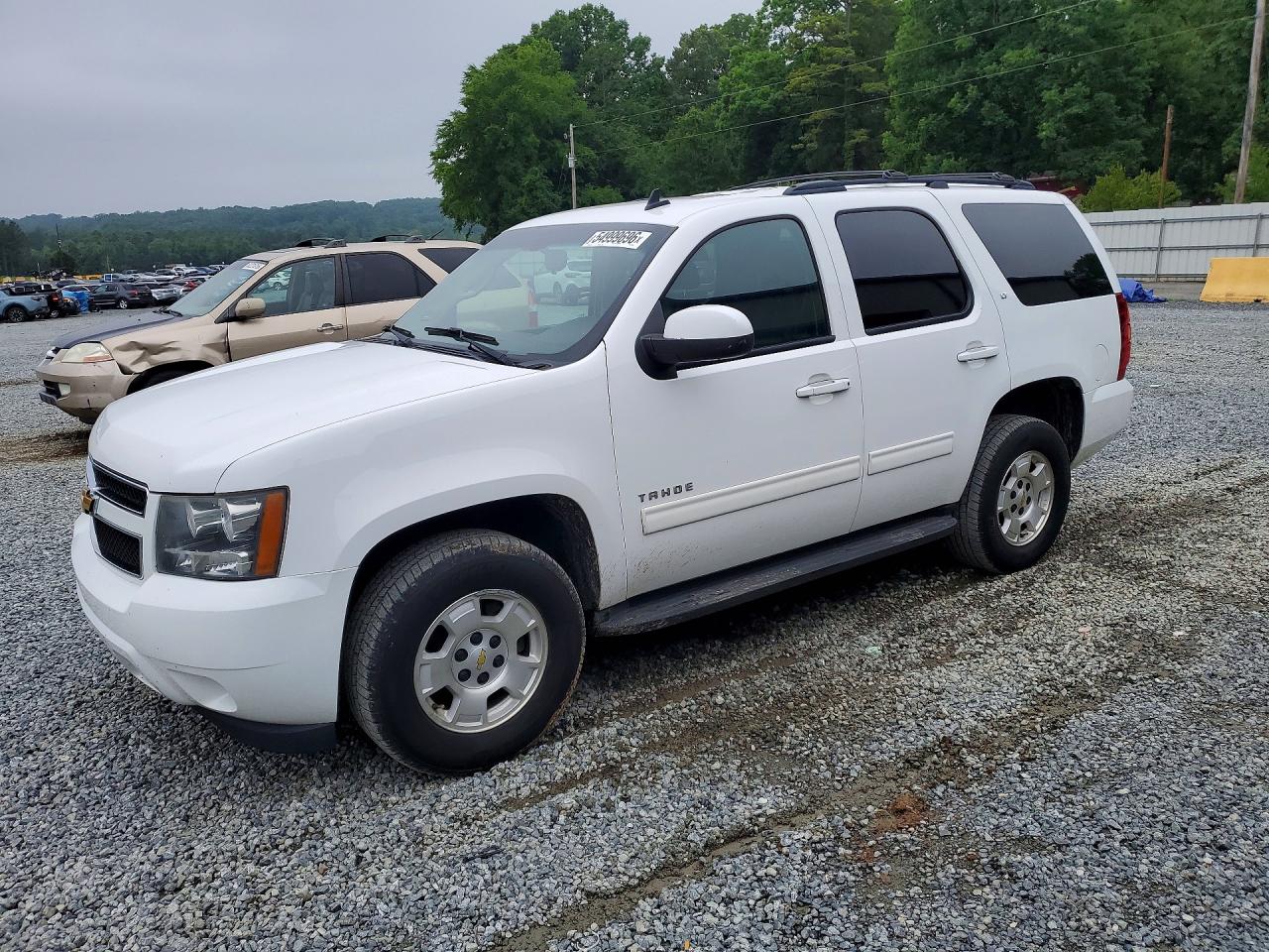 Salvage Chevrolet Tahoe Image