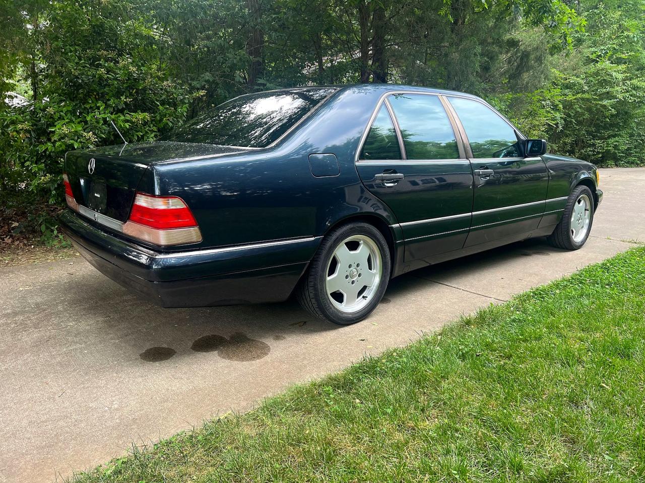 Mercedes-Benz S-Class 320w