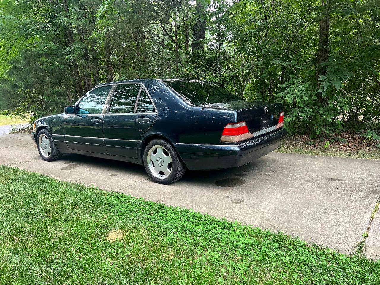Mercedes-Benz S-Class 320w
