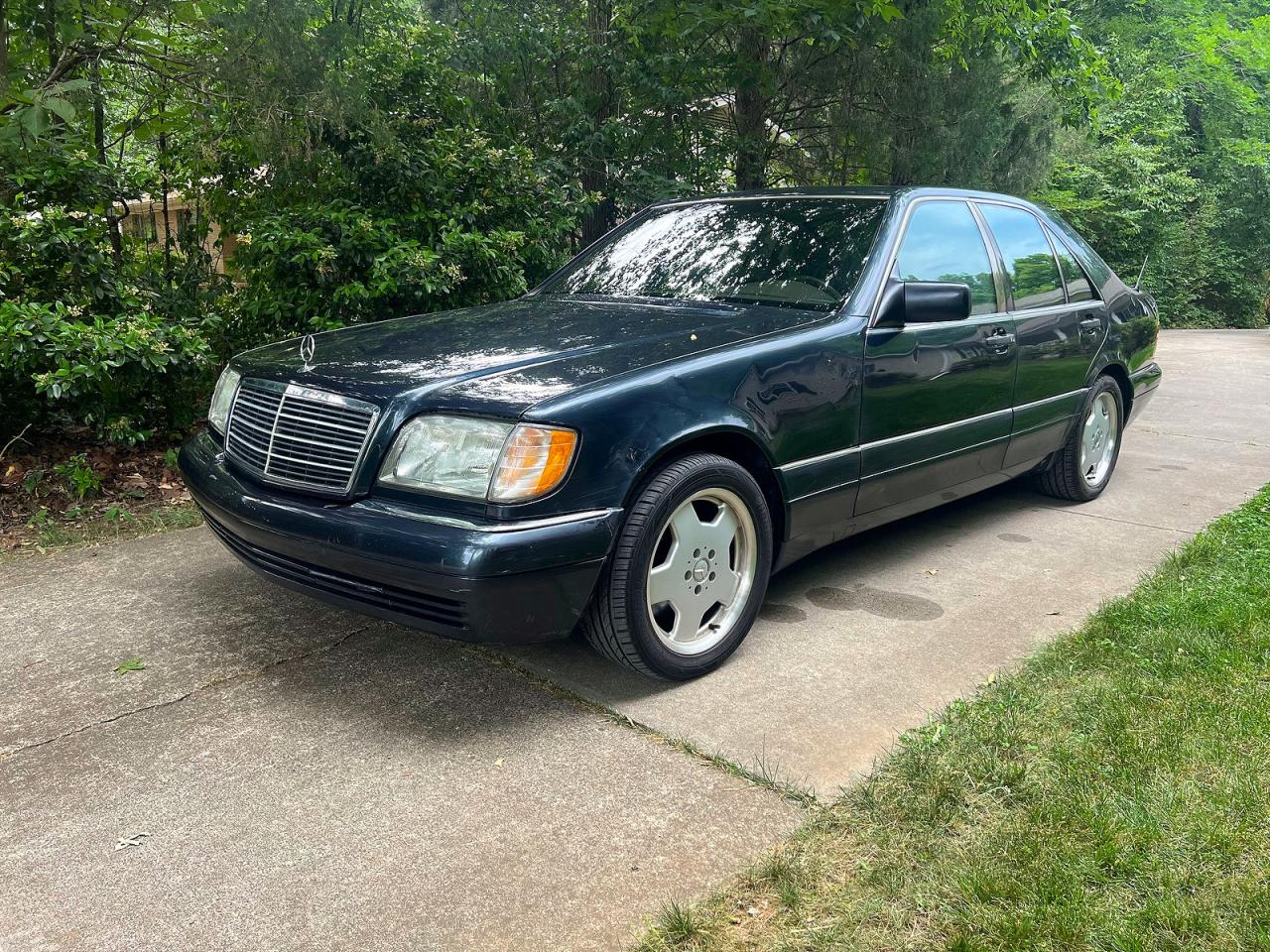 Mercedes-Benz S-Class 320w