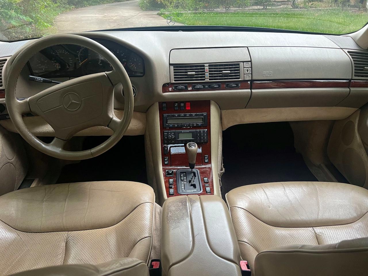 Mercedes-Benz S-Class 320w