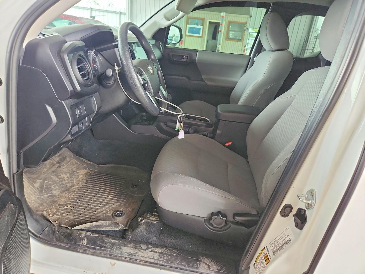 Toyota Tacoma Sr
