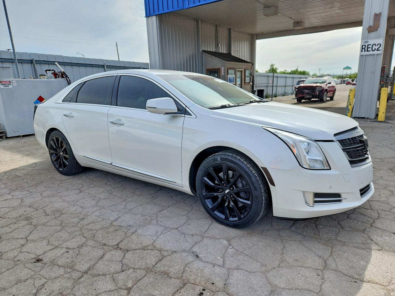 Cadillac XTS Luxury Collection