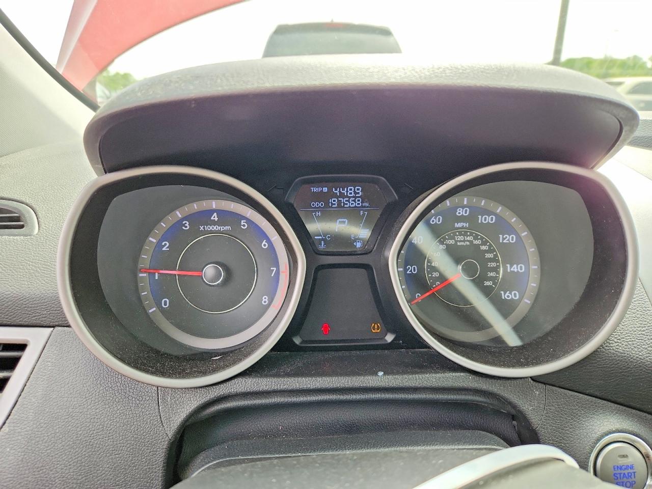 Hyundai ELANTRA Limited