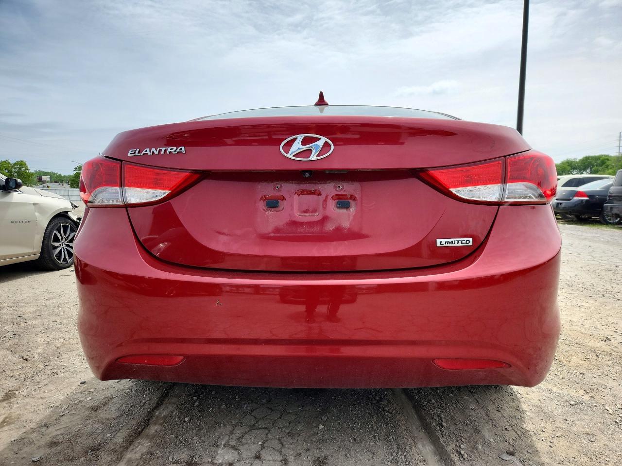 Hyundai ELANTRA Limited