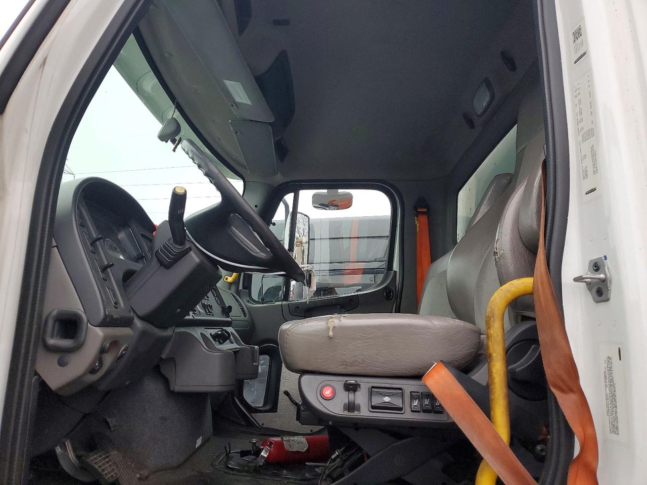 Freightliner M2
