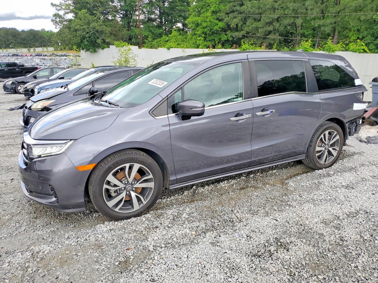 Salvage Honda Odyssey Image