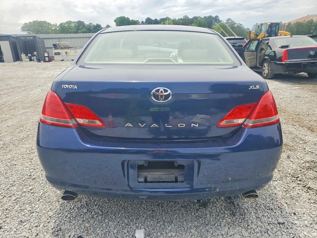 Toyota Avalon Xls